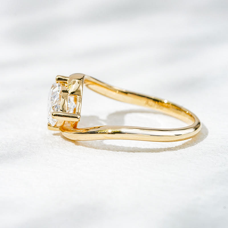 Marquise Muse Ring | 18K Yellow Gold Solitaire Lab Diamond