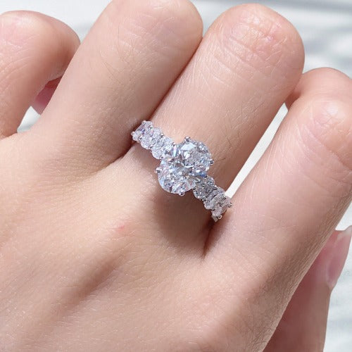 Ice Heir – 18K White Gold Natural Diamond Three-Stone Ring (2.25 ct)