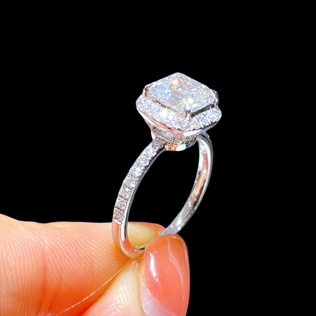 AURORA PT950 Platinum Asscher-Cut Diamond Ring – 2.01 ct Center