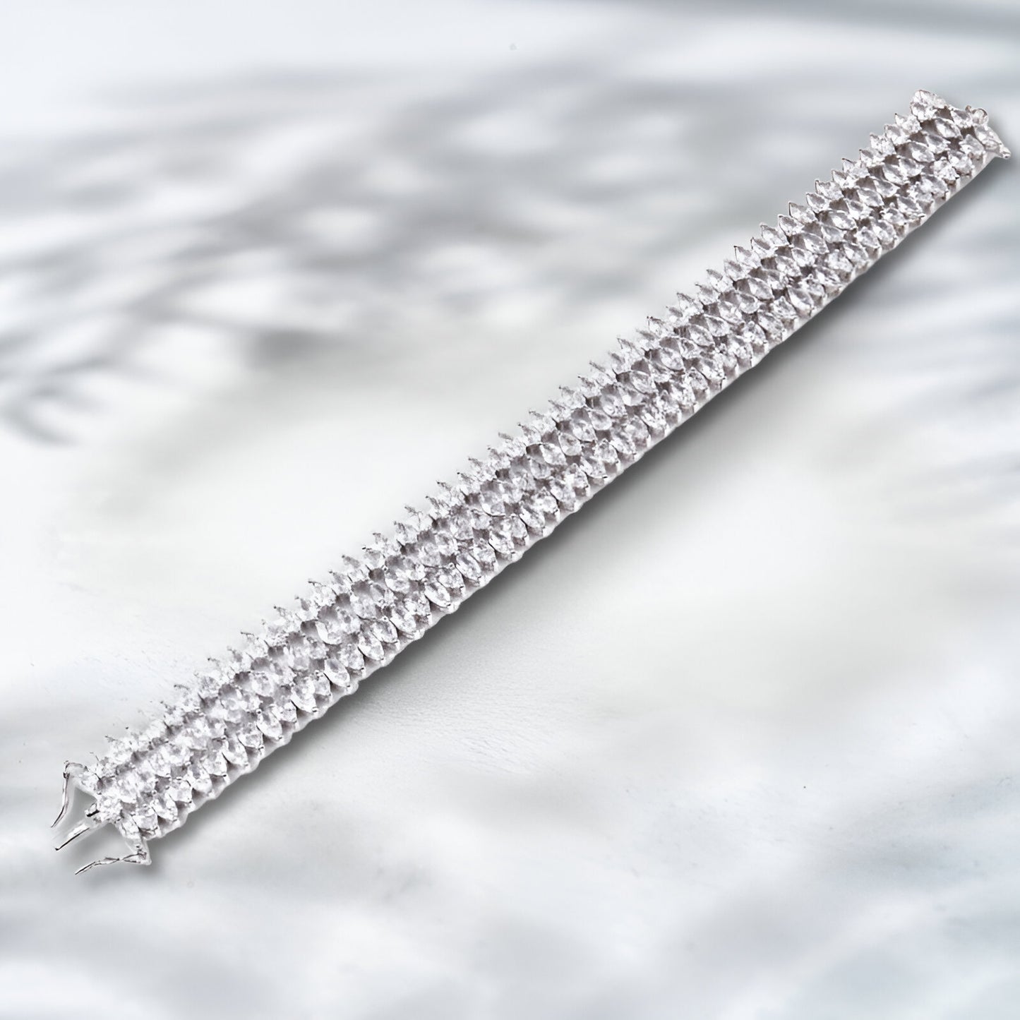 QOB “Marquise Illusion” Lab Diamond Bracelet | 18K Gold | 22.5 ct | Luxury Tennis Bracelet
