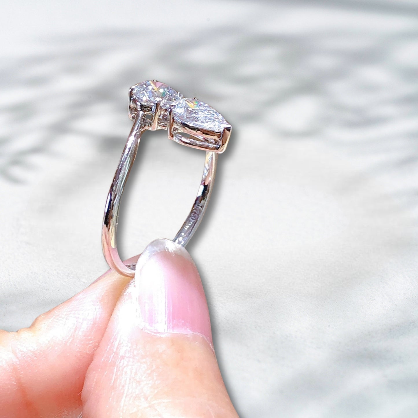 QOB Starglim Split – Pear Cut Lab Diamond Ring 1.07c in 18K White Gold