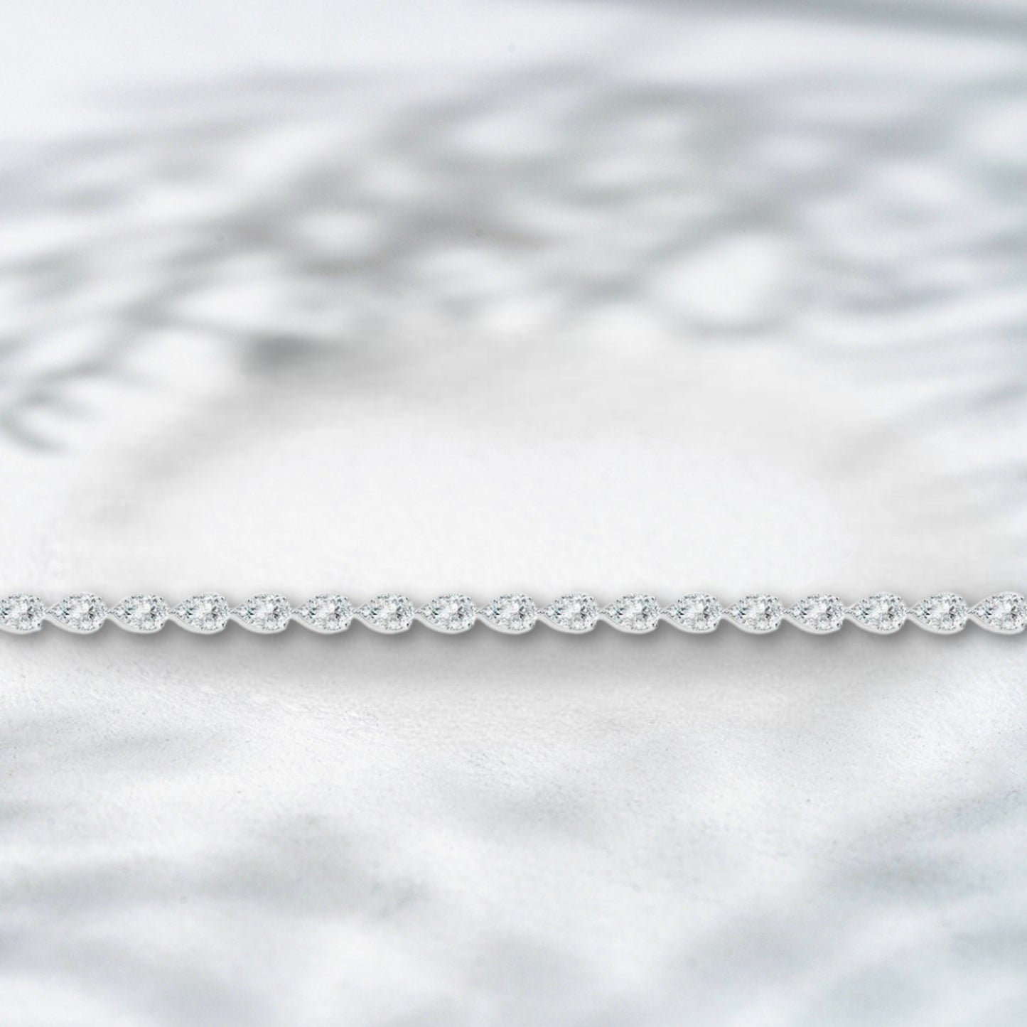 QOB Velvet Prism – 13.59ct Lab Diamond Tennis Bracelet in 18K White Gold (16cm)