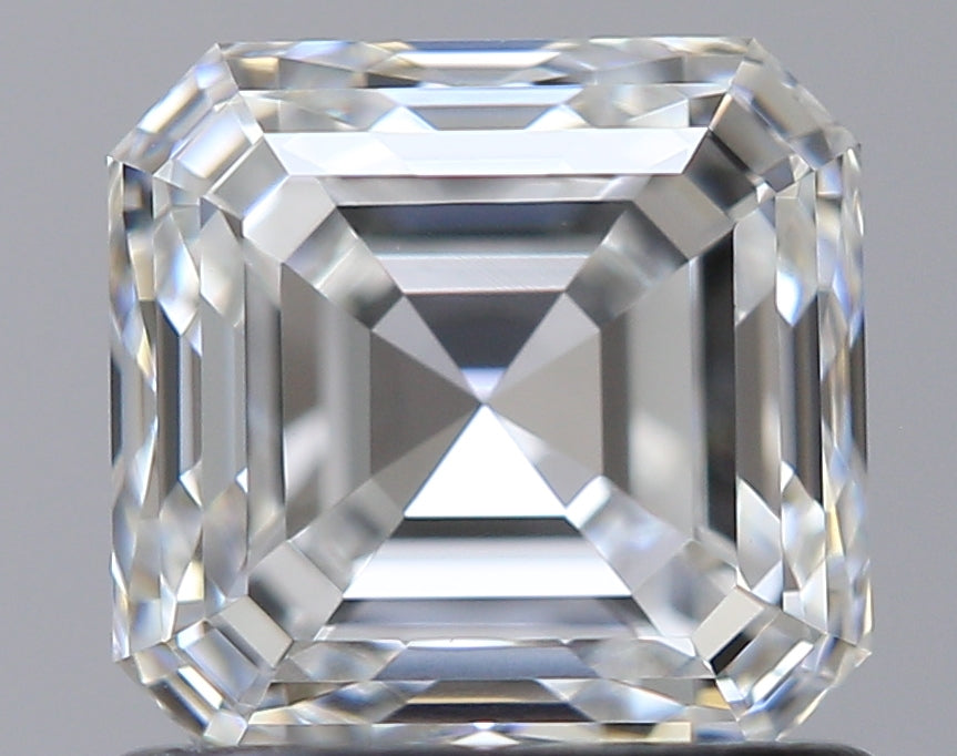 F Color Square Emerald Diamond – 1.02 Carat, VVS2 (GIA Certified)