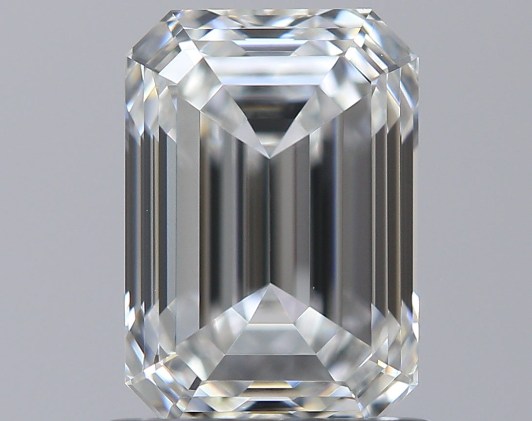 GIA-Certified 1.10 ct Emerald-Cut Diamond – F Color, VVS1 Clarity