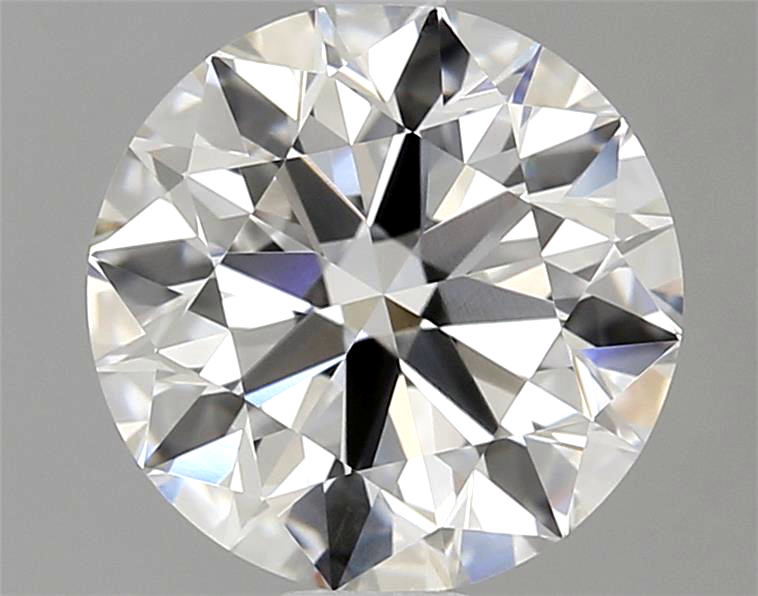 Round cut diamond on a gray background