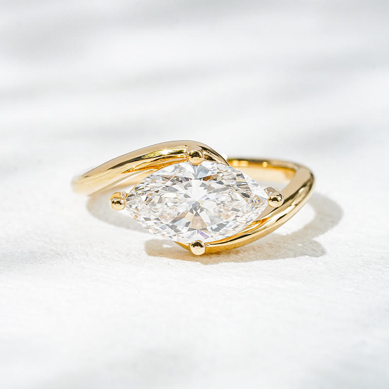 Marquise Muse Ring | 18K Yellow Gold Solitaire Lab Diamond