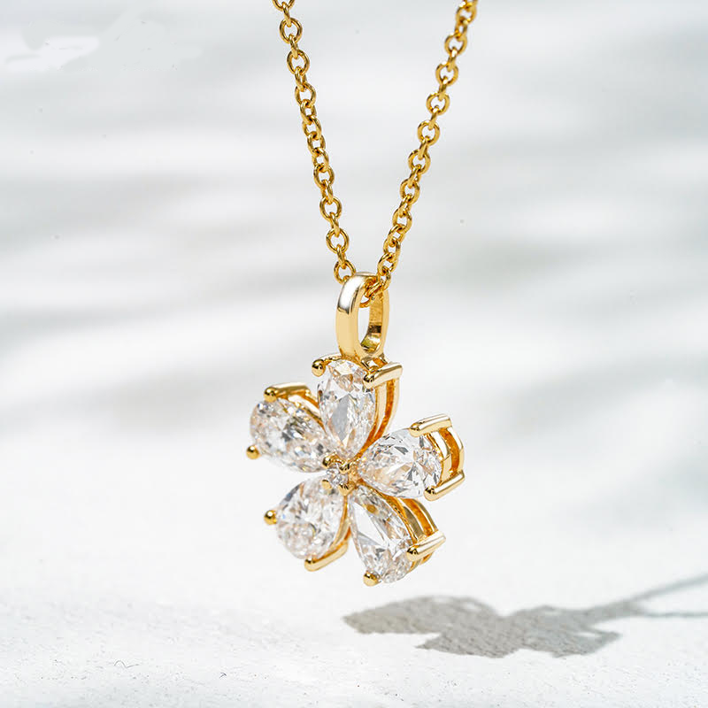Petal Flare Lab Diamond Flower Necklace in 18K Yellow Gold – 40–45 cm