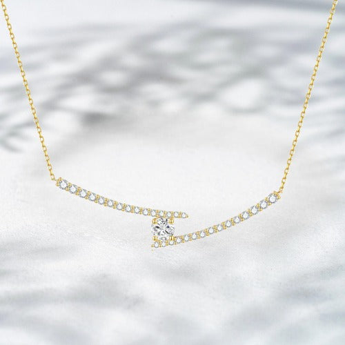 Whisperline – 18K Natural Diamond Floating Necklace