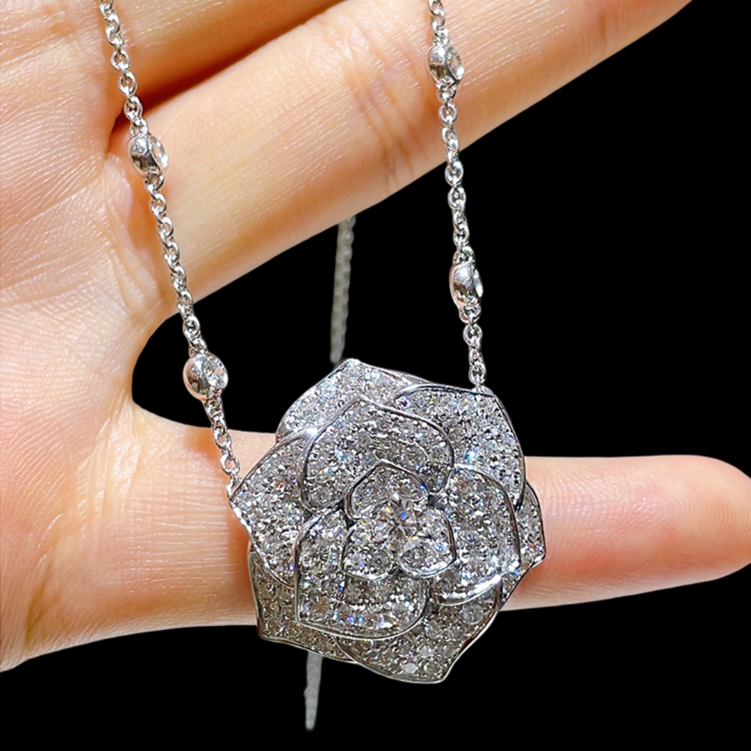 Camellia Bloom Platinum PT950 Diamond Necklace – 0.20 ct Center Diamond