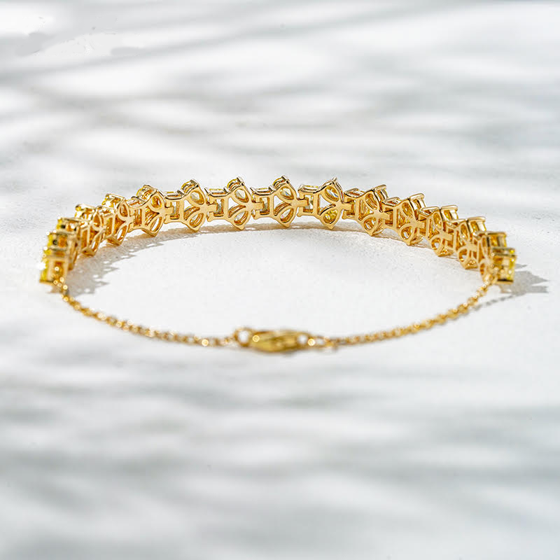Saffron Linea – 18K Yellow Gold Lab Diamond Bracelet