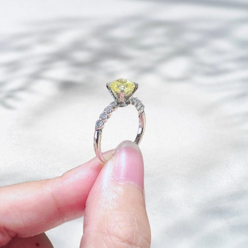Golden Vice – Platinum Fancy Yellow Natural Diamond Ring (1.2 ct)