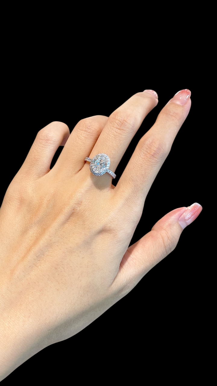 2.04 ct Oval Lab Diamond Halo Ring – E Color, VVS2 Clarity, PT950 Platinum