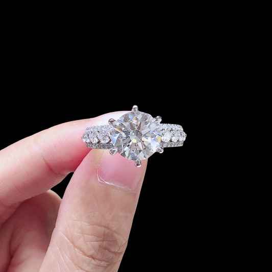 3.03 ct Platinum PT950 Lab Diamond Ring – E Color, VS1 Clarity