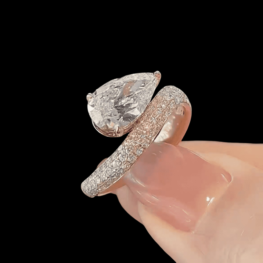 Aurora Flame 18K Rose Gold Diamond Ring – 1.50 ct Center Stone