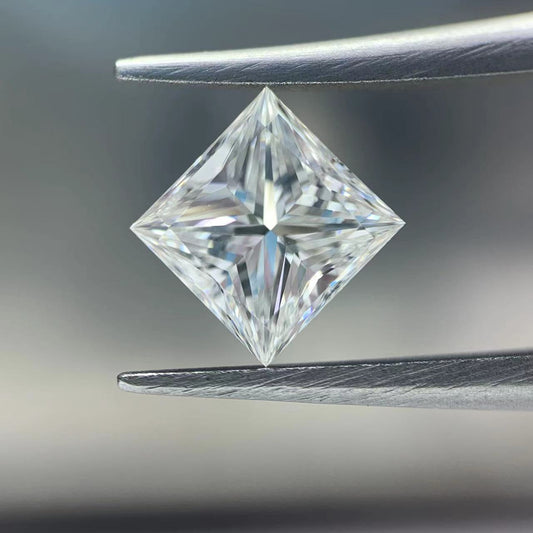 1.00 Carat Princess Cut Diamond – GIA Certified, F Color, VVS2 Clarity, Excellent Polish & Symmetry