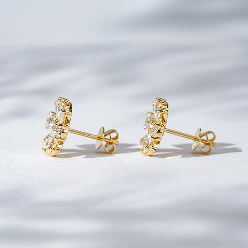 Soleil Bloom – 1.88ct 18K Yellow Gold Natural Diamond Stud Earrings