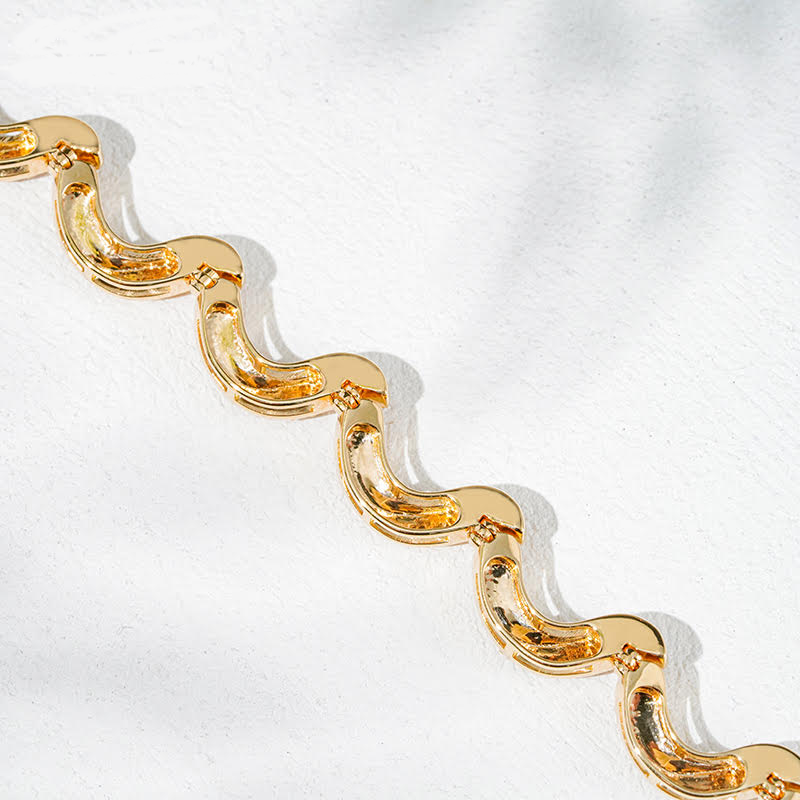 Golden Current Lab Diamond Wave Bracelet in 18K Yellow Gold – 16cm