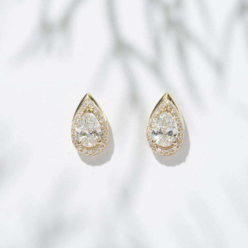 Solstice Dewdrop – 18K Yellow Gold Lab Diamond Halo Earrings