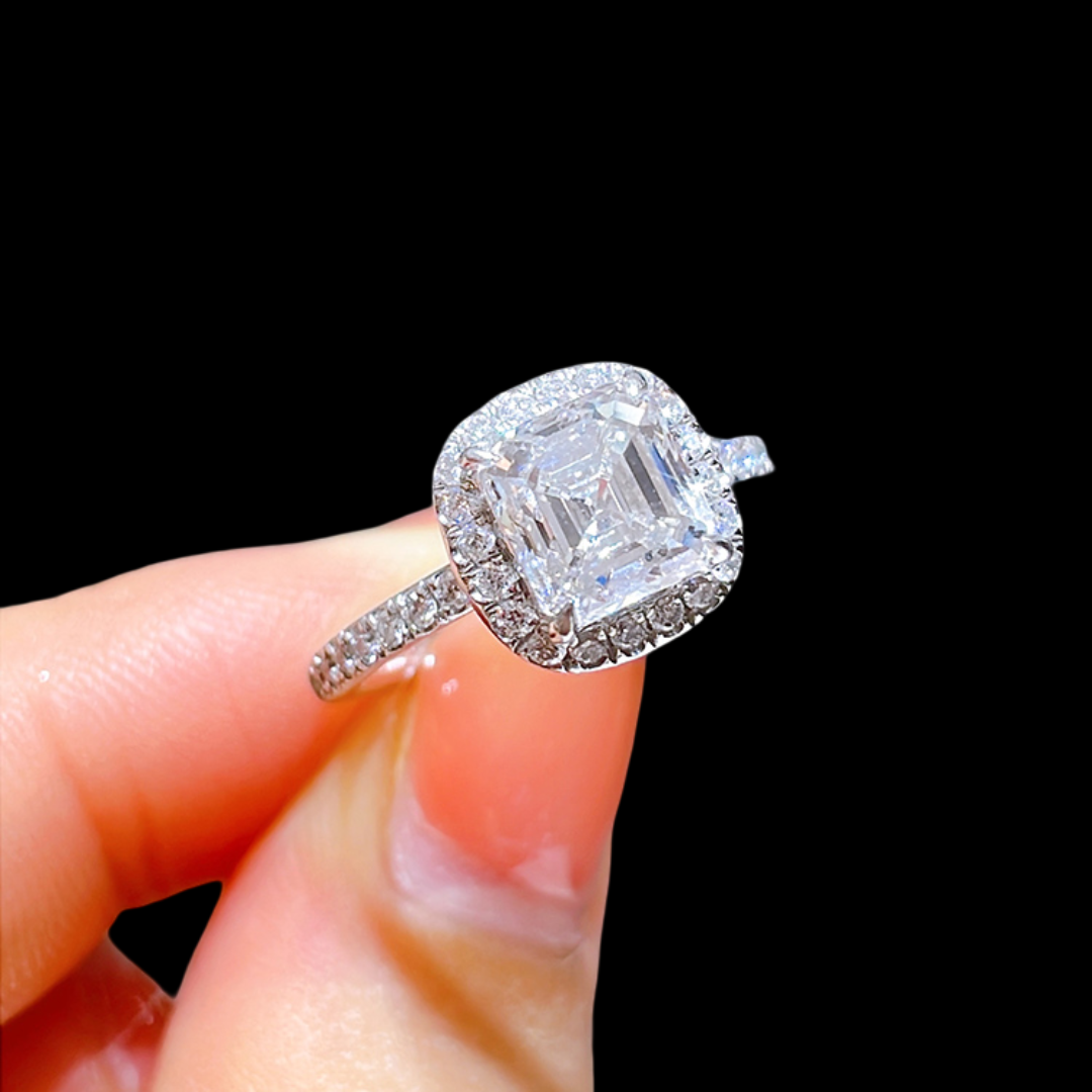 AURORA PT950 Platinum Asscher-Cut Diamond Ring – 2.01 ct Center