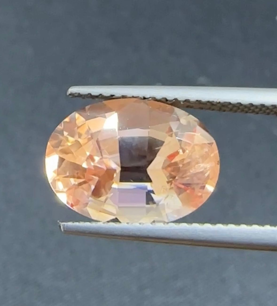 6.51 ct Natural Unheated Padparadscha Sapphire (GRS Certified, Sri Lanka) – “Sunset Type” Pinkish-Orange Oval
