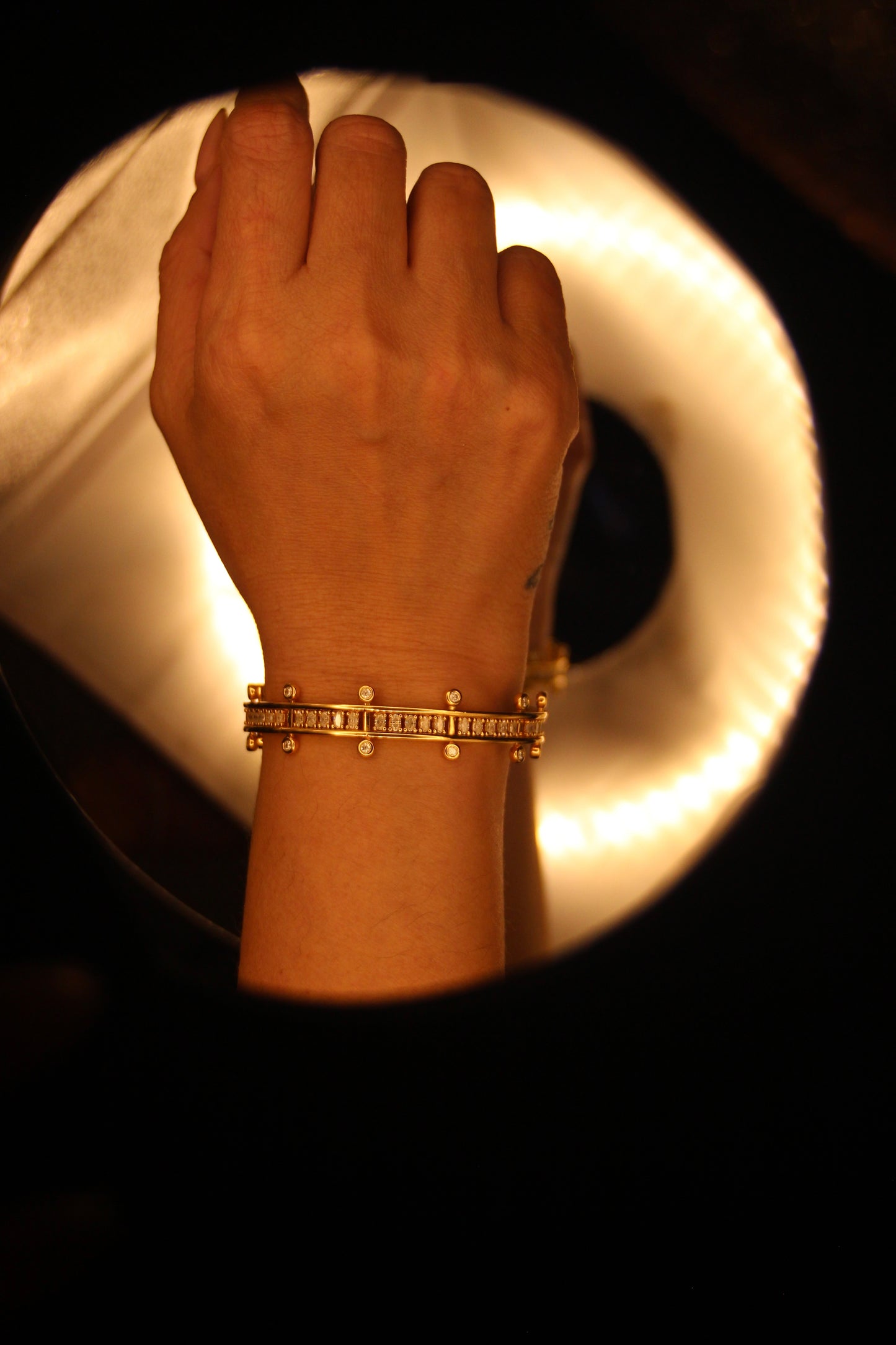 18K Yellow Gold Diamond Bangle