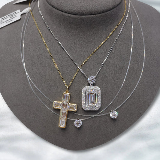 QOB Chateau Drop – 10.26ct Emerald-Cut Lab Diamond Perfume-Bottle Pendant in Platinum (PT950)