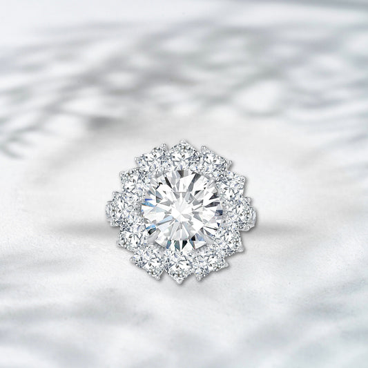QOB Snowburst Royale Ring – 10.278ct Lab Diamond Cluster in 18K Gold