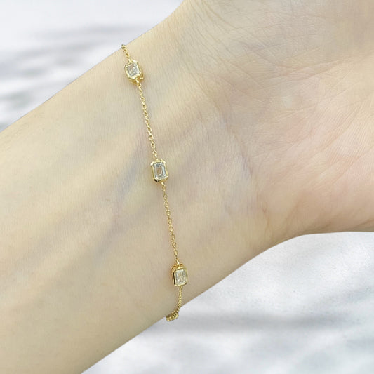 Golden Whispers Diamond Bracelet – 18K Gold & Natural Diamonds