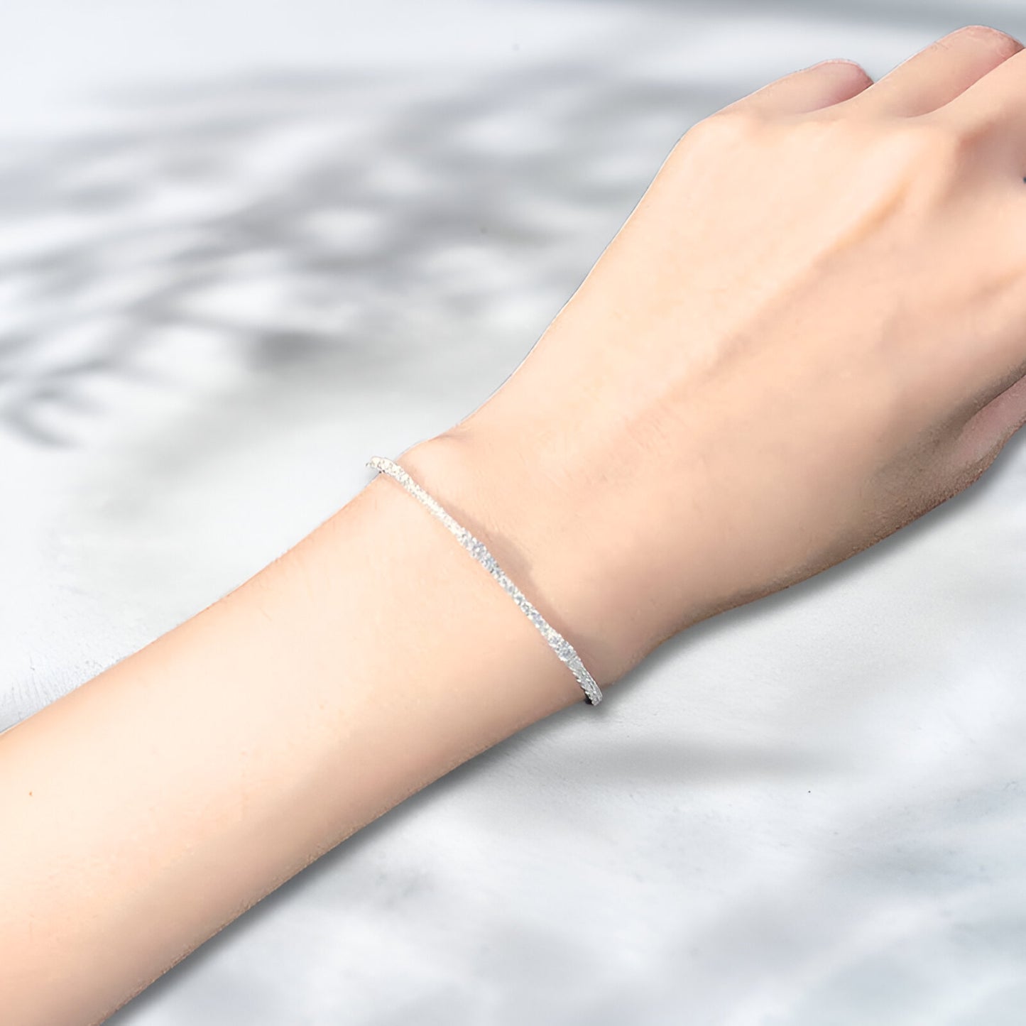QOB “Whisper Line” Lab Diamond Bangle Bracelet | 18K Gold Minimalist Fine Jewelry