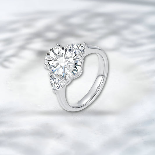 QOB Crown Heart Diamond Ring 6.07 ct Total in 18k white gold