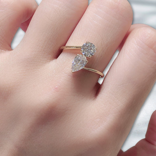 QOB Golden Orbit Ring | 1.04ct Pear & Round Lab Diamonds in 18K Gold