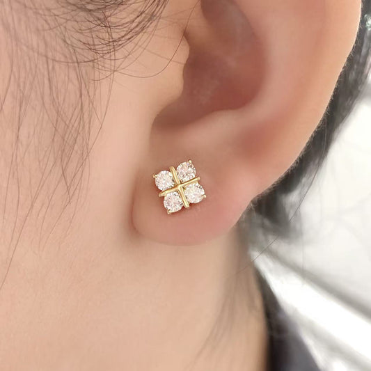 Regal Crossfire Studs – : Natural diamonds 1.034 ct 18K Yellow Gold