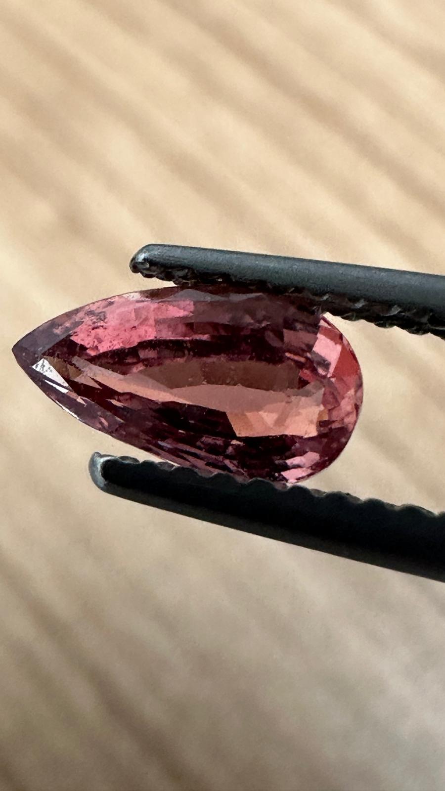 1.02 ct Natural Unheated Padparadscha Sapphire (Guild Certified) – Pear Cut, Pinkish Orange