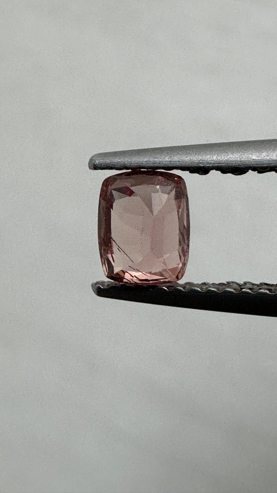 1.00 ct Natural Unheated Padparadscha Sapphire (GIT Certified) – Cushion Cut, Orange-Pink