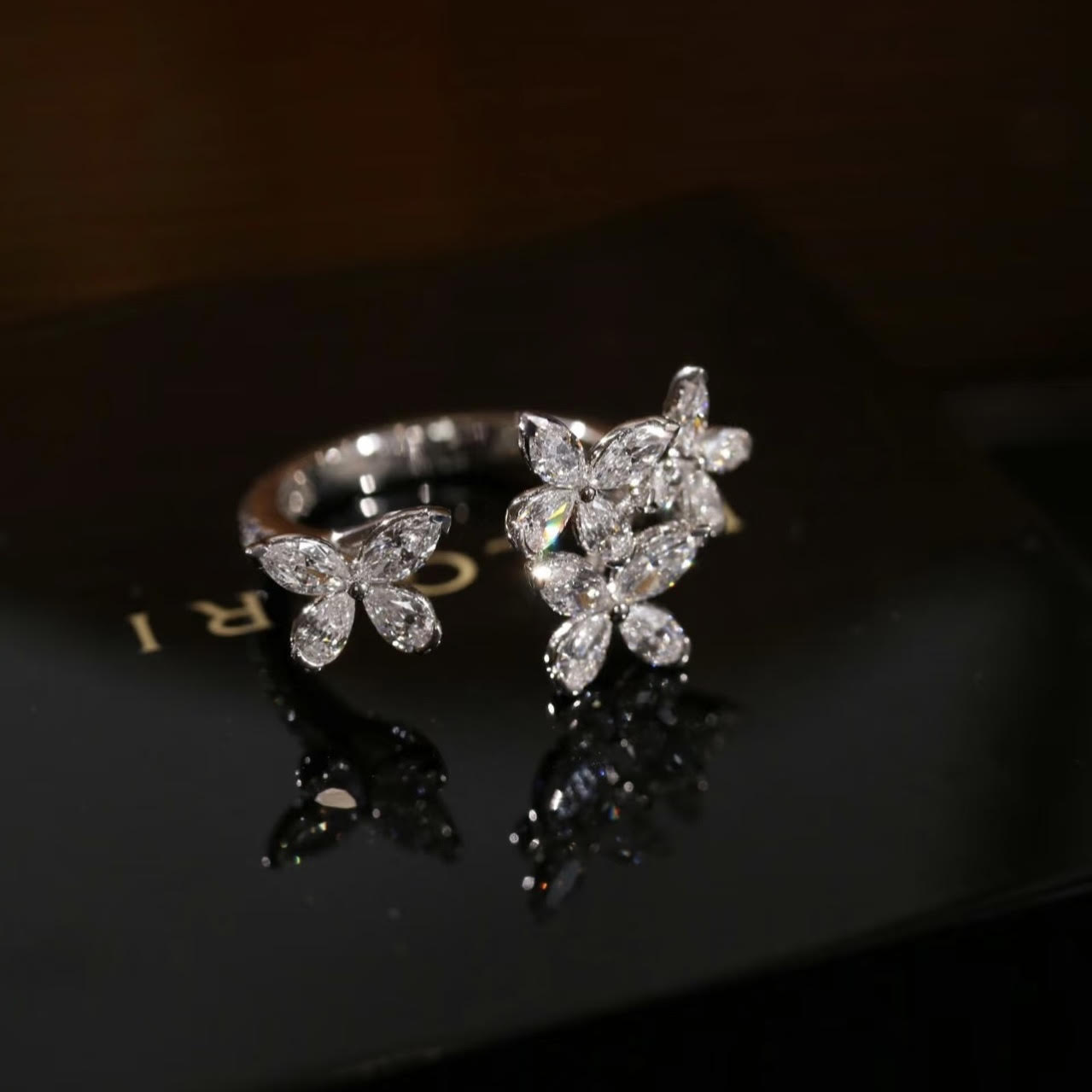 QOB Wings & Bloom – Lab Diamond Open Ring in PT950 Platinum (1.83ct)