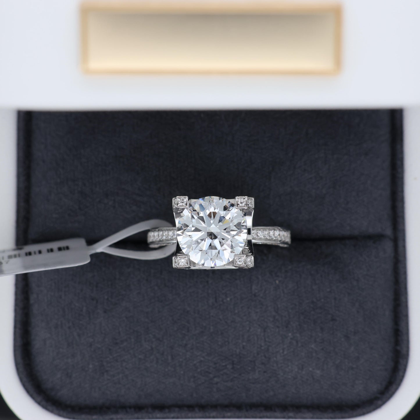 QOB Crown Vault – 3.2ct Lab Diamond Engagement Ring in 18K Gold Inbox